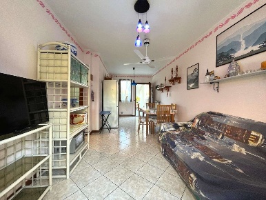 Foto Appartamento a Massa Marina di Massa Centro di 70 m² con 3 locali