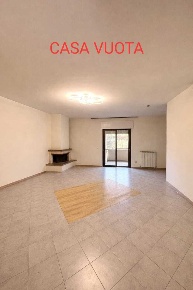 Foto Appartamento in Via Giuseppe Spataro 7, Lanciano Centro di 160 m²