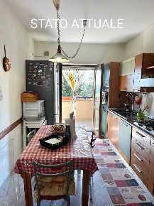 Foto Appartamento in Via Giuseppe Spataro 7, Lanciano Centro di 160 m²