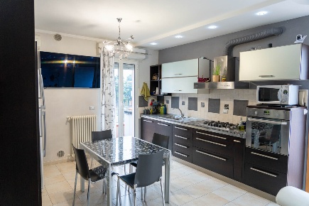 Foto Appartamento in Via Viola, Santarcangelo di Romagna di 110 m²