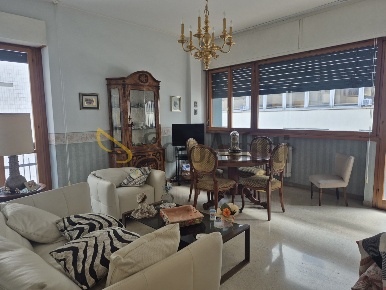 Foto Appartamento in Via Venezia, Pescara Via Venezia - Lungofiume Paolucci