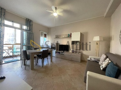 Foto Appartamento in Via Alessandro Paravia, Torino San Donato di 59 m²