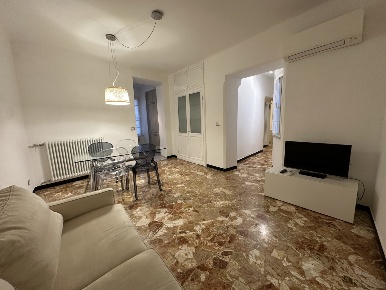 Foto Appartamento a Chiavari di 100 m² con 5 locali in affitto
