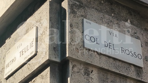 Foto Appartamento in Via Col Del Rosso 3, Milano Corso San Gottardo