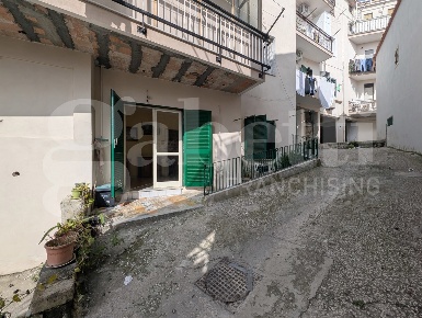 Foto Appartamento in Via Centocamerelle 00, Bacoli Centro di 60 m²