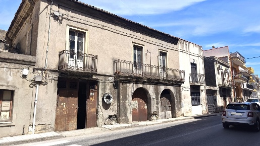 Foto Capannone industriale in Via Rometta Via nazionale 523, Rometta