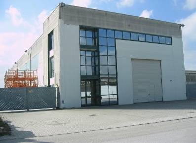 Foto Capannone industriale a Casciana Terme Lari Lari di 1871 m² in vendita