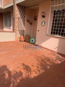 Foto Villa a schiera a Montecatini-Terme di 145 m² con 7 locali in vendita