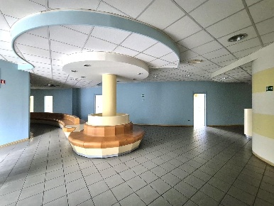 Foto Ufficio a Castelfranco di Sotto Centro di 500 m² con 16 locali