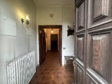 Foto Villa bifamiliare a Porcari Centro di 150 m² con 8 locali in vendita