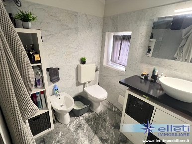 Foto Casa indipendente a Massa Centro di 50 m² con 2 locali in vendita