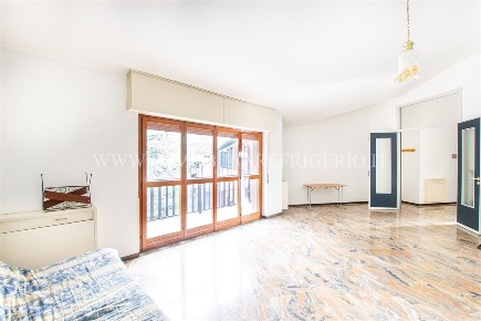 Foto Appartamento in via Don Luigi Locatelli, Caprino Bergamasco Caprino