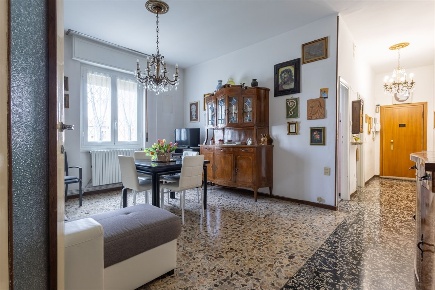 Foto Appartamento in via Nazario Sauro, Monza San Rocco di 90 m² in vendita