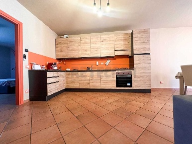 Foto Appartamento in Via Vaccarolo, Desenzano del Garda Entroterra