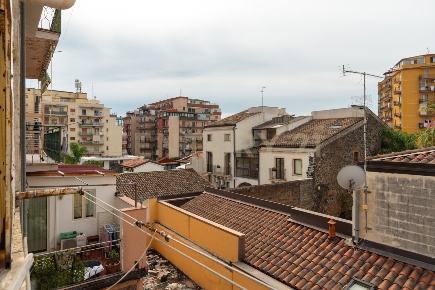 Foto Appartamento in Via Mirko 12, Catania Picanello di 60 m² con 2 locali
