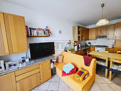 Foto Appartamento in Via Giuseppe Ciotti, Montichiari Centro di 75 m²