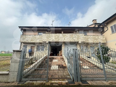 Foto Villa unifamiliare in LocalitÃ  Cotrebbia Nuova snc, Calendasco Centro