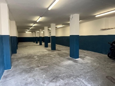 Foto Magazzino a Formia Centro di 268 m² con 1 locali in affitto