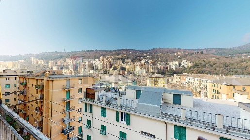 Foto Appartamento in Via Tortona 15, Genova Staglieno di 83 m² con 3 locali