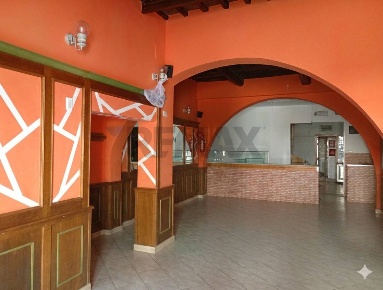 Foto Locale commerciale a Altopascio Altopascio Centro di 173 m² in vendita