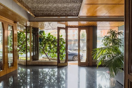 Foto Ufficio in Via Ettore Petrolini 11, Roma Parioli di 122 m² in vendita