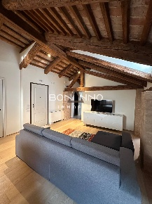 Foto Appartamento in PIAZZA DALL'ARMI 1, Montebelluna Centro di 70 m²