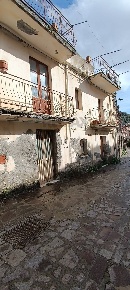 Foto Casa indipendente in ADRIANO 17/19, Pagliara Centro di 70 m²