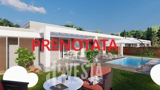 Foto Villa unifamiliare in Via Don Luigi Sturzo, Olgiate Molgora di 232 m²