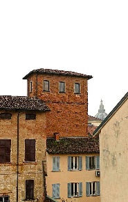 Foto Appartamento in via P. Carpanelli 20, Pavia Centro Storico di 145 m²