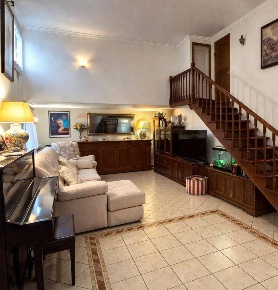 Foto Appartamento in VIA GIACOMO LEOPARDI 5, Gravina di Catania Centro