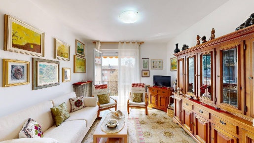 Foto Appartamento in Via dei Cavalli, Varese Bizzozzero di 79 m² in vendita