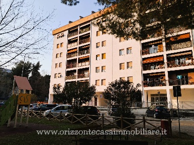 Foto Appartamento a Ascoli Piceno di 13283 m² con 7 locali in vendita