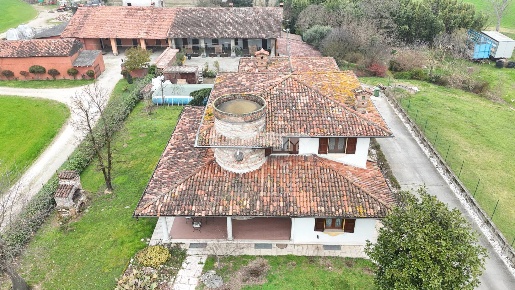 Foto Appartamento in VIA CASELLE 6, San Paolo di 260 m² con 4 locali