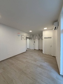 Foto Ufficio in Via Don Minzoni 15/B, Sassari Porcellana di 89 m²