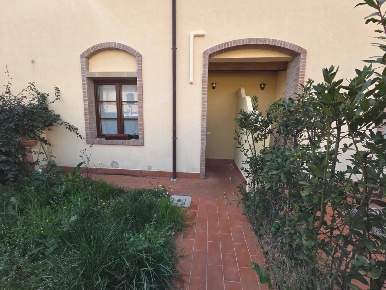 Foto Casa indipendente a Rosignano Marittimo Vada di 85 m² con 3 locali