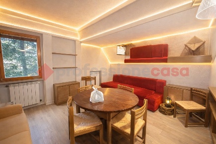 Foto Appartamento in Via Colli Bassi 20, Pescasseroli di 80 m² con 3 locali