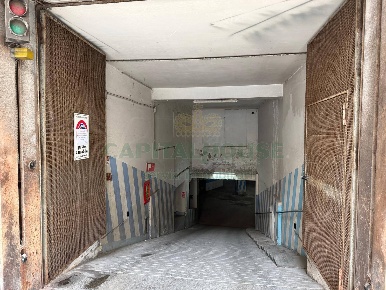 Foto Posti auto in Via Circumvallazione, Avellino Centro Storico di 25 m²