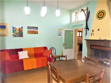 Foto Appartamento in via Casetta, Caprarola di 46 m² con 3 locali