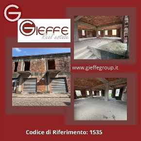 Foto Rustico a Taurianova Centro di 265 m² in vendita