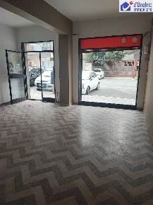 Foto Locale commerciale in VIA MONSIGNOR BOLOGNA, Campobasso Vazzieri