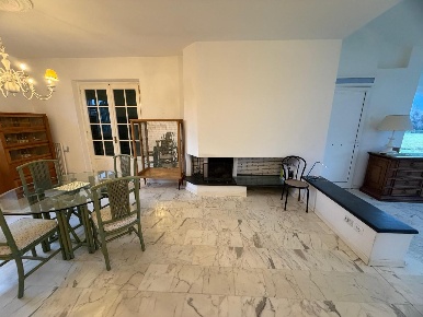 Foto Appartamento a Massa Ronchi - Poveromo di 150 m² con 6 locali