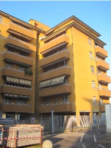 Foto Appartamento a Abbiategrasso di 101 m² con 6 locali in vendita