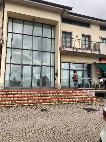 Foto Ufficio a Montignoso Marina Verde, Renella di 65 m² con 3 locali