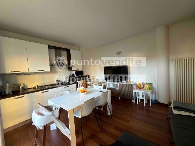 Foto Appartamento a Lucca Pontetetto - Sorbano del Giudice di 75 m²
