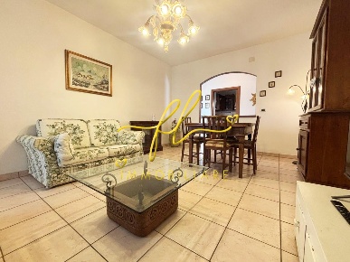 Foto Appartamento a Cecina Cecina Centro di 95 m² con 4 locali in vendita