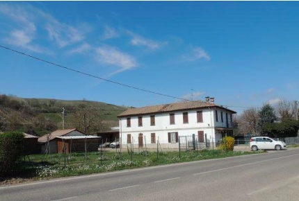 Foto Appartamento a Cigognola Vallescuropasso Località Stefano di 206 m²