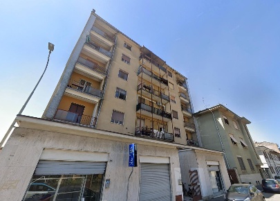 Foto Appartamento a Mortara Centro di 90 m² con 5 locali in vendita