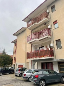 Foto Appartamento in Via Raffaele Capalbo, Acri Centro di 115 m² in vendita