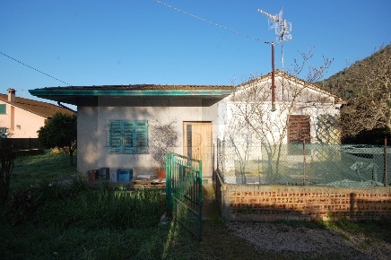 Foto Villa unifamiliare in Via Valdicastello Carducci 70, Pietrasanta