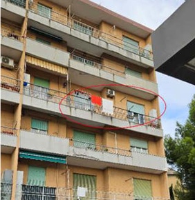 Foto Appartamento in Via Domenico Oliva 40, Genova Sestri Ponente di 90 m²